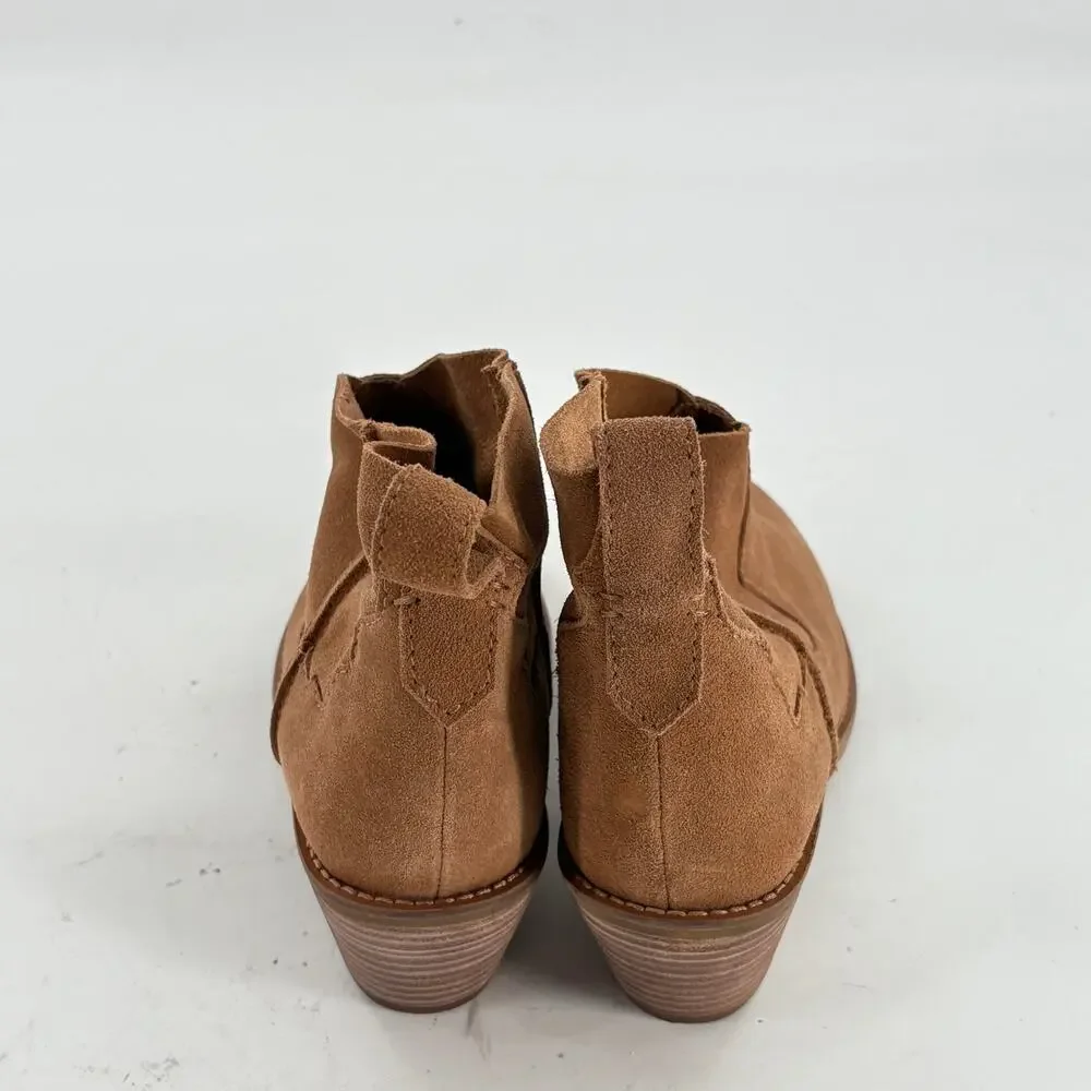 Kelsi Dagger Brooklyn Kamper Western Boots 8 NWOT Tan Heel Ankel Boho